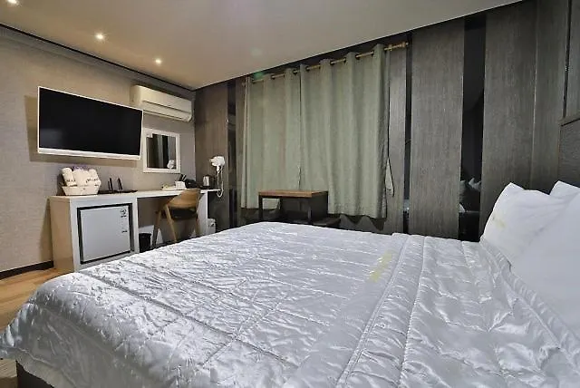 Motel Songdo The